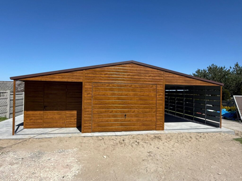 Nyeregtetős fahatású garázs 9 m x 6 m + előtető 3 m x 6 m ID-W10