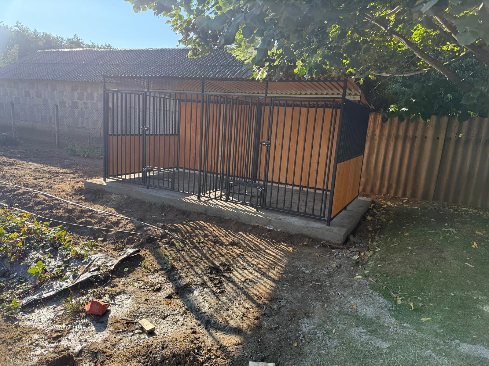 KUTYAKENNEL 4×2 m ID K06