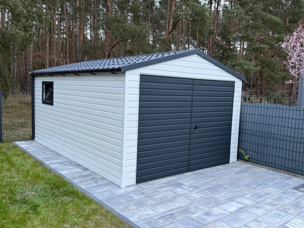 KERTI HÁZ 3 m x 5 m ID G-15