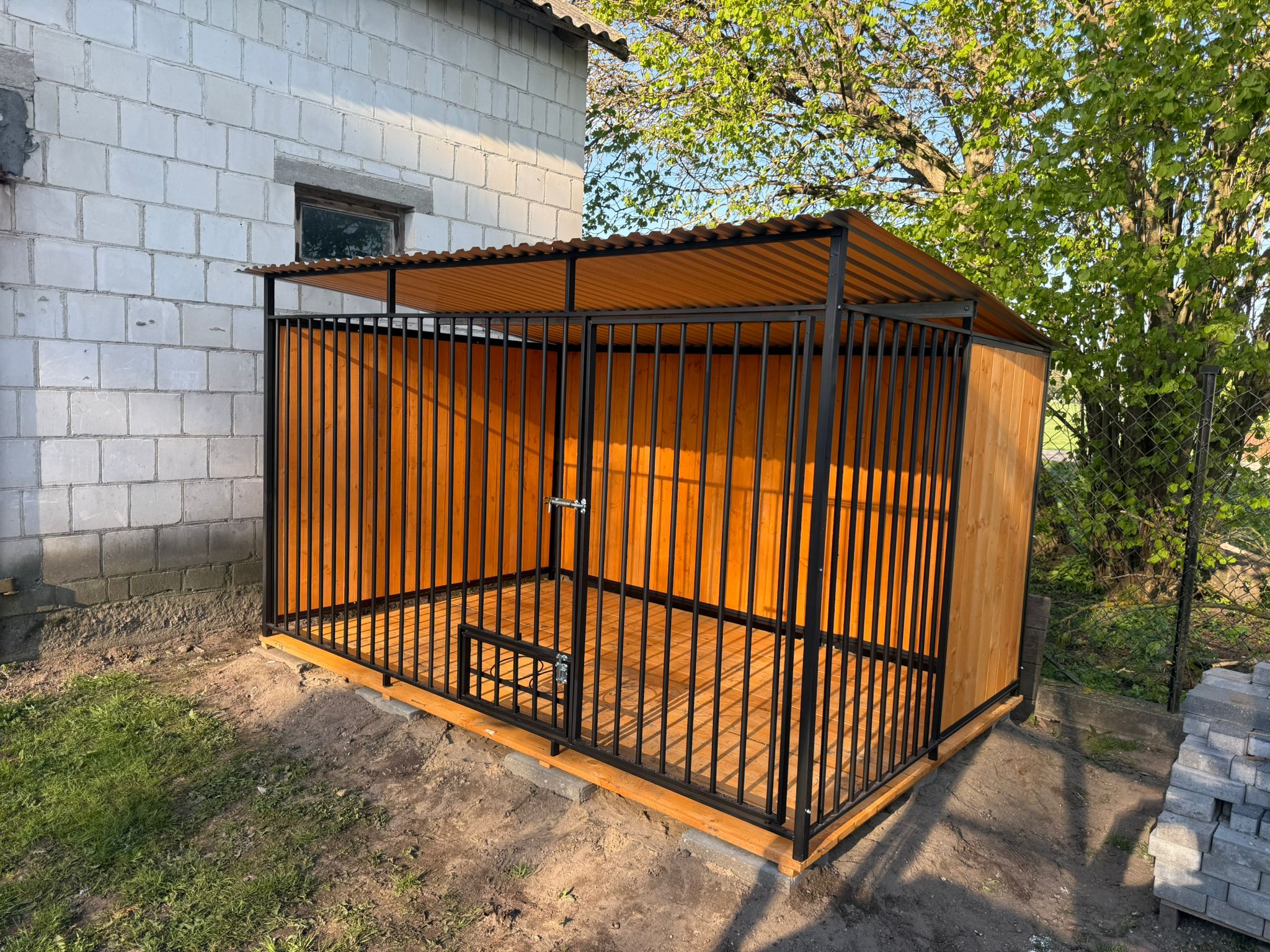 KUTYAKENNEL 3×2 m ID K09