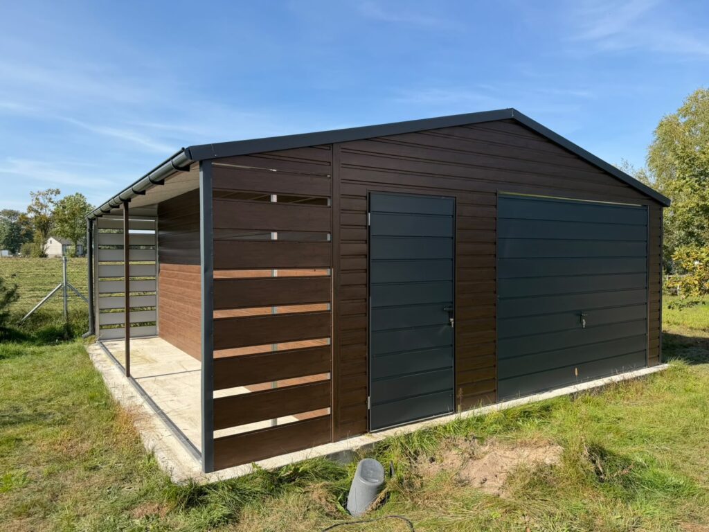 Fahatású garázs 5 x 6 m + előtető 1 x 6 m ID -W19