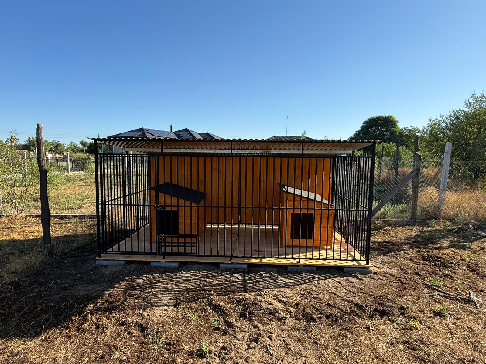 KUTYAKENNEL 4 × 2 m ID K30